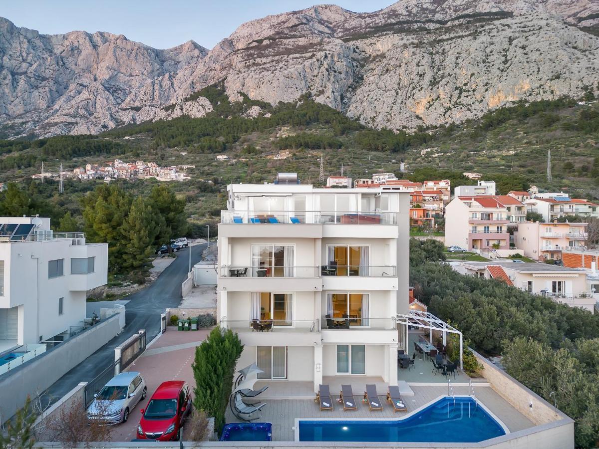 Lujnovic Apartment Makarska