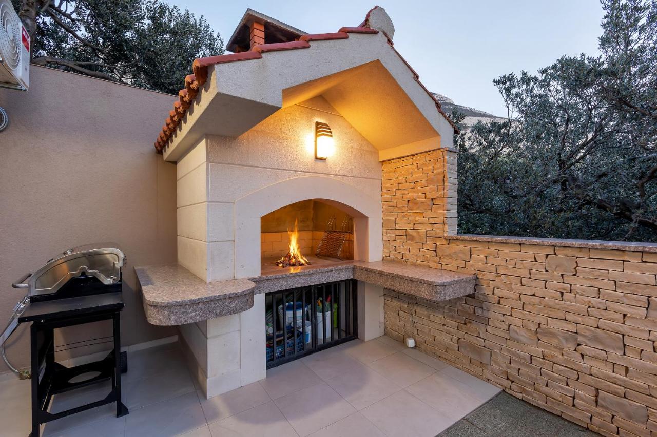 Lujnovic Apartman Makarska